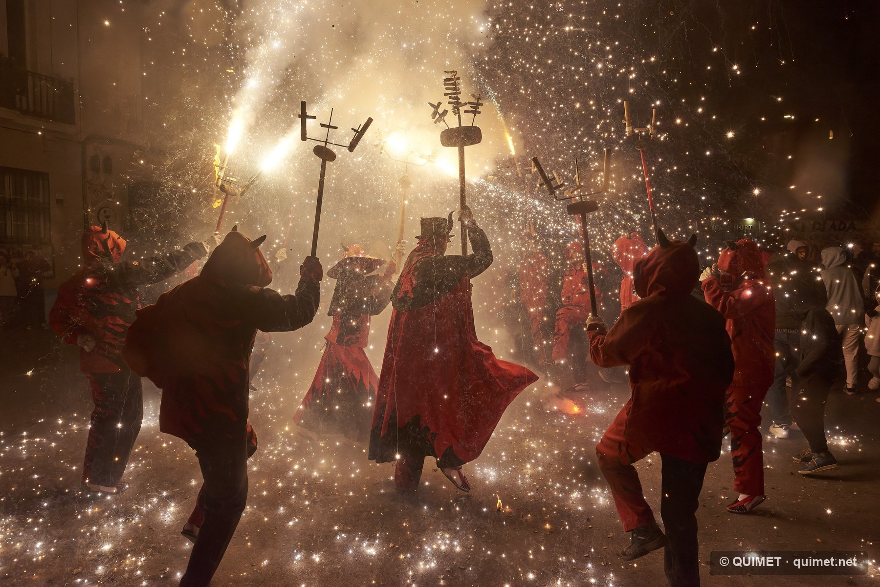 Correfoc en plena acció